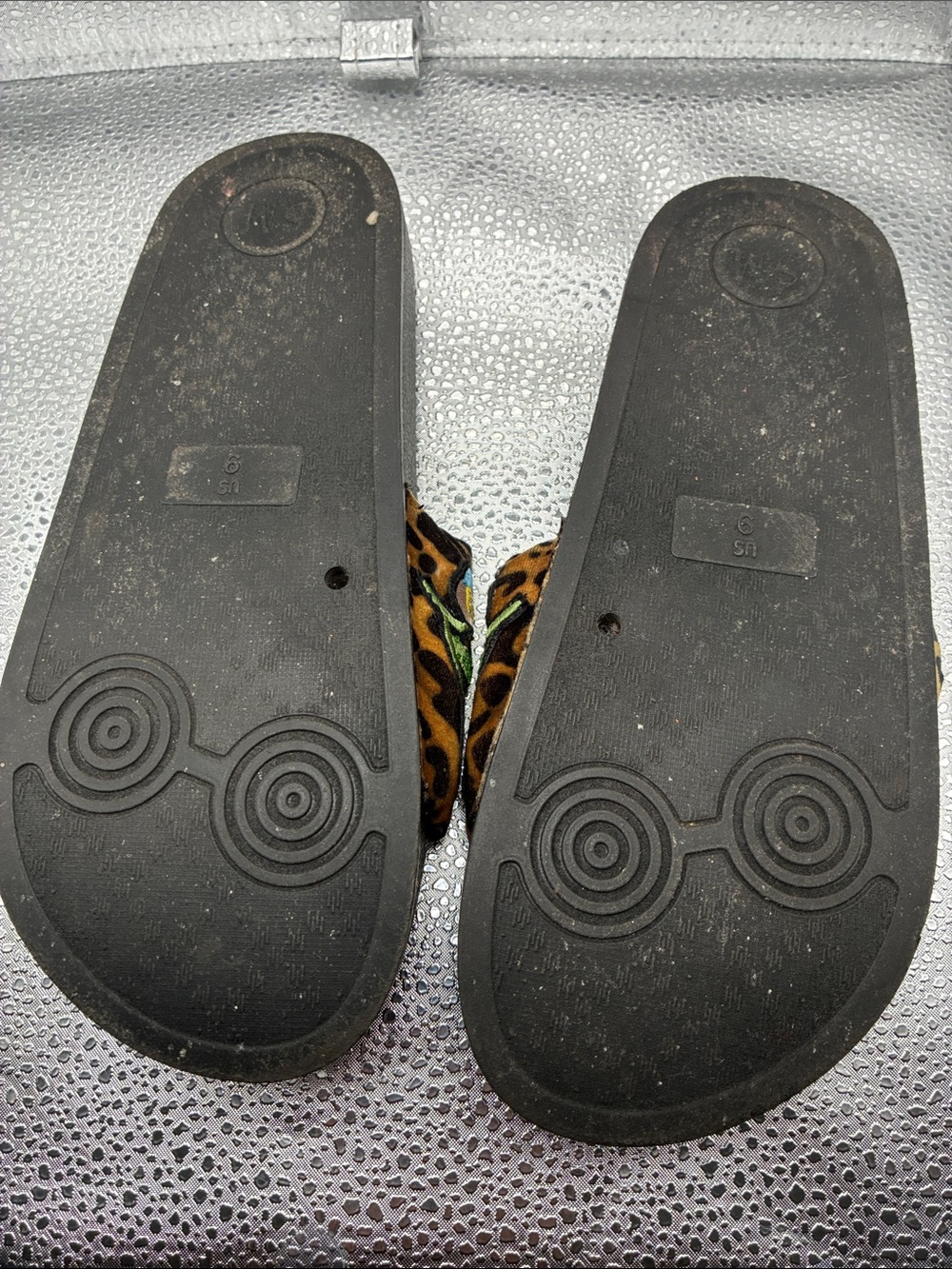 Steve Madden Leopard Embroidered Slide Sandals - Black/Tan/Red/Green - Picture 5 of 5